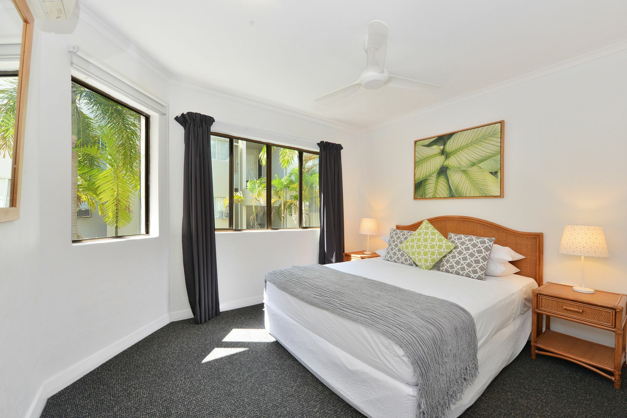 Seascape Holidays - Tropical Reef Apartments Port Douglas Eksteriør bilde